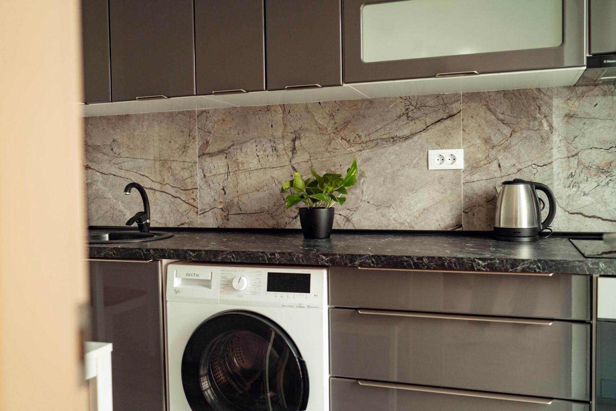 Cozy Aparthotel - Ultracentral Luxury Apartments Iasi Ngoại thất bức ảnh
