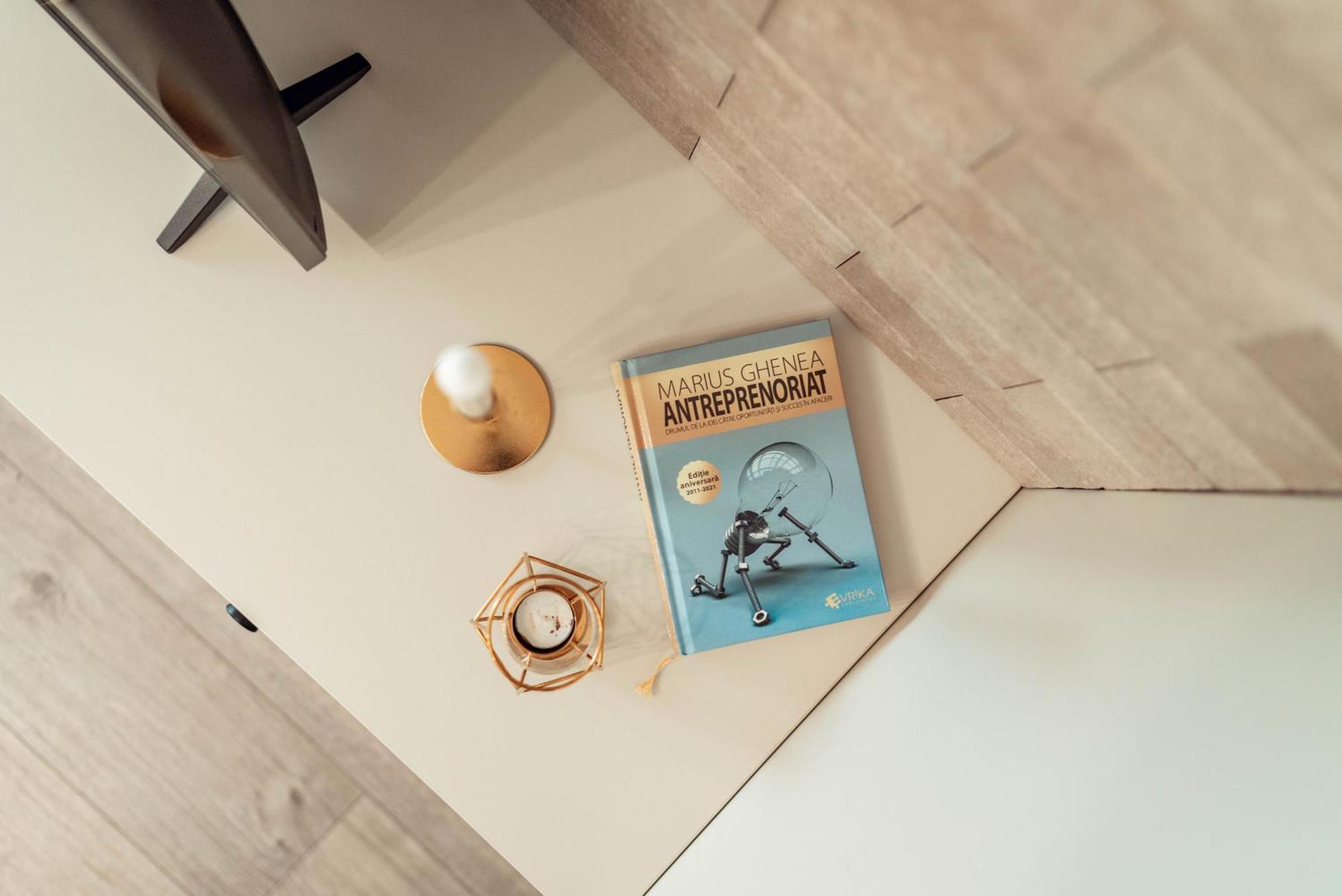 Cozy Aparthotel - Ultracentral Luxury Apartments Iasi Ngoại thất bức ảnh