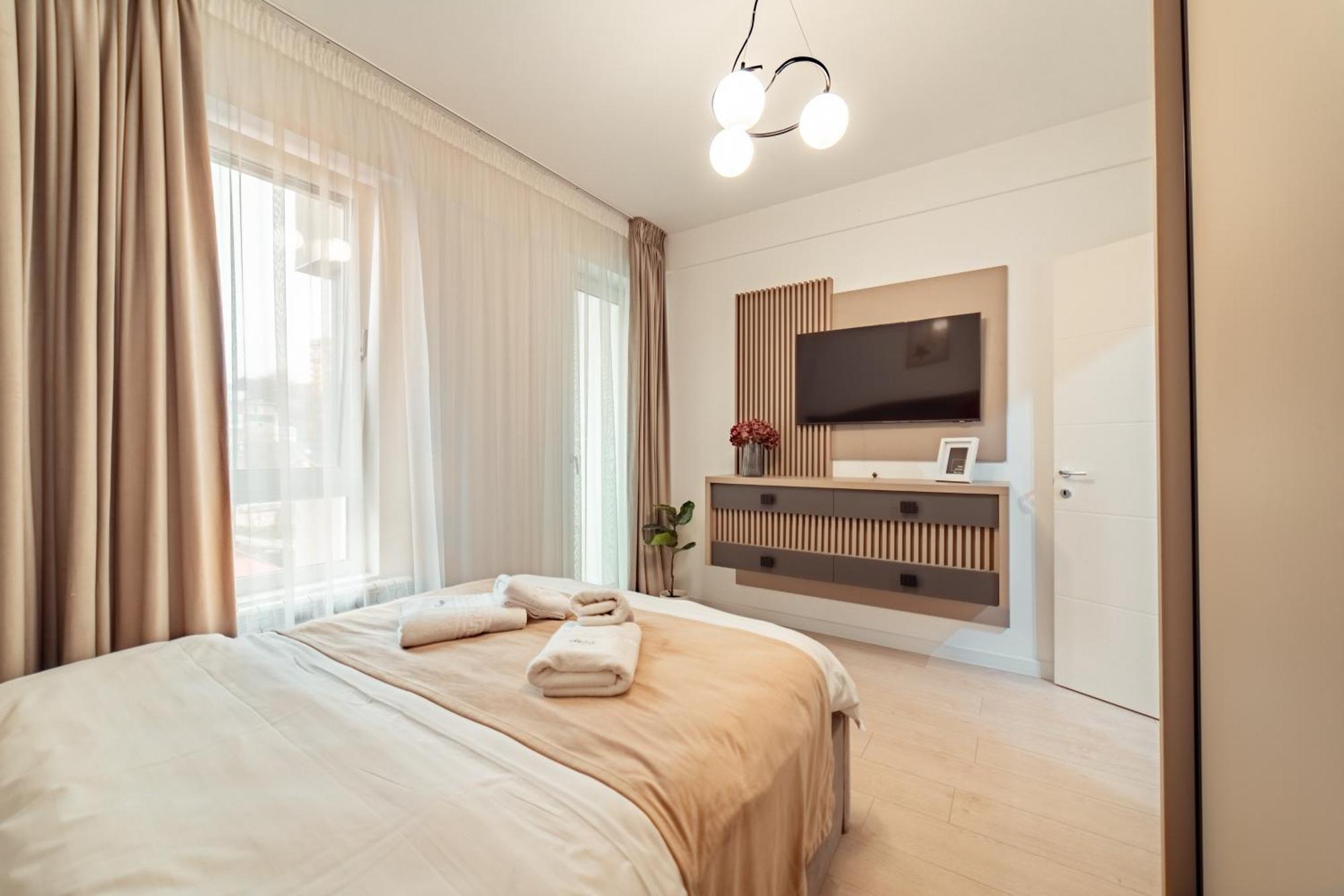 Cozy Aparthotel - Ultracentral Luxury Apartments Iasi Ngoại thất bức ảnh