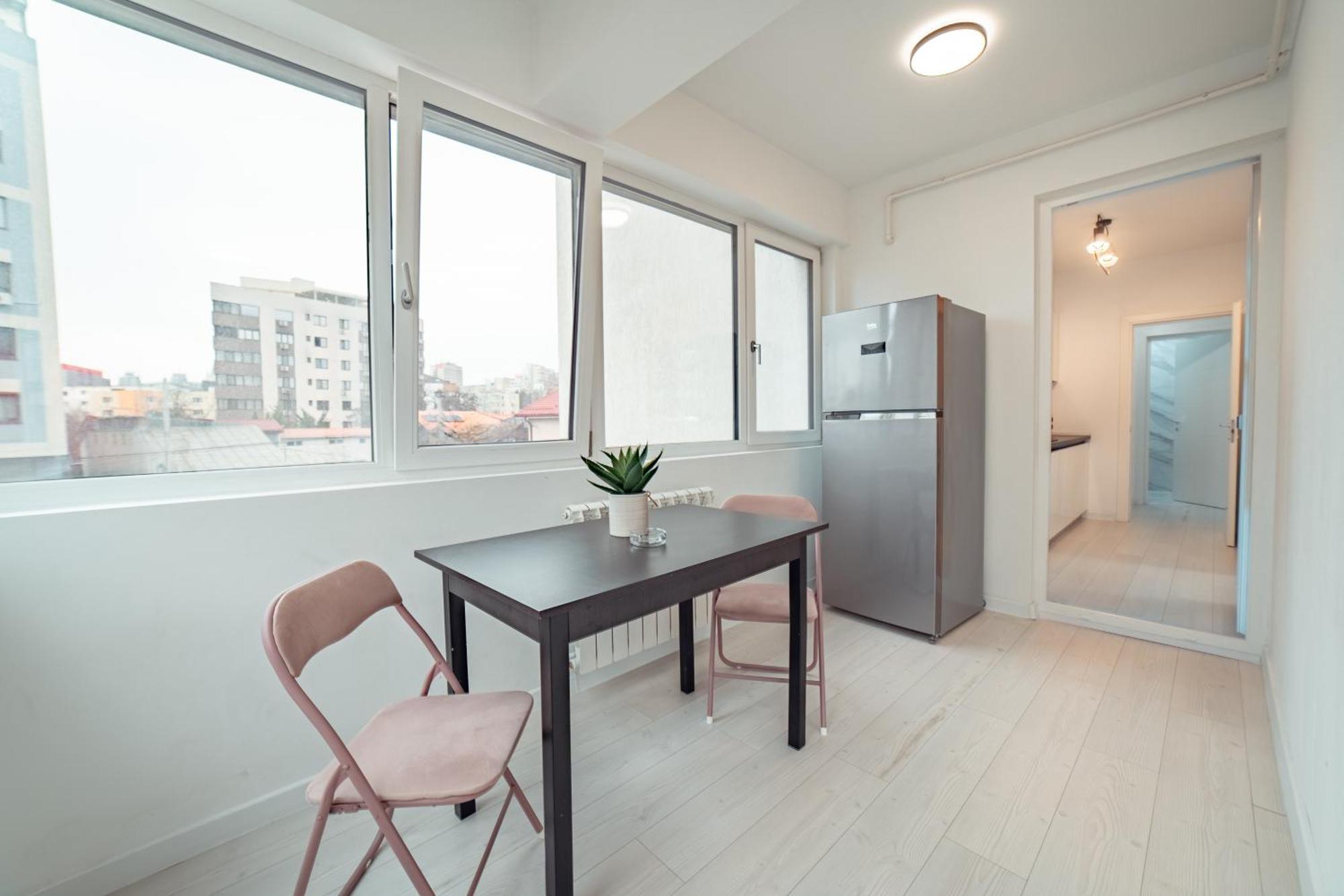 Cozy Aparthotel - Ultracentral Luxury Apartments Iasi Ngoại thất bức ảnh